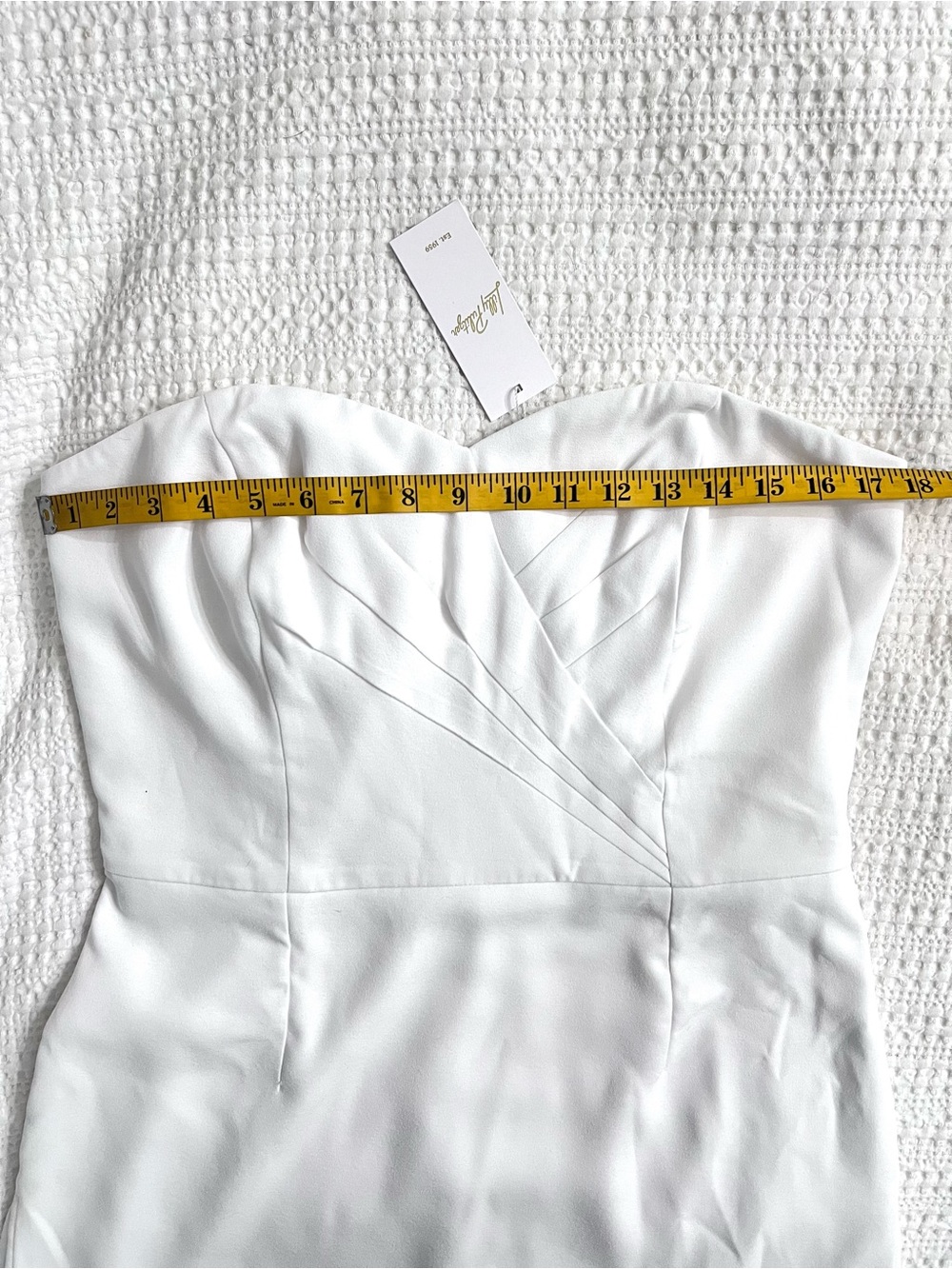 NWT Lilly Pulitzer Kylo Romper in White. Size 12. Strapless. - Picture 10 of 13
